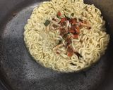 Hình bước làm 7 của món Mì ramen đơn giản