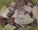 Hình bước làm 1 của món Móng giò nấu thanh trà