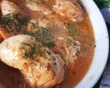 Une image de l'étape 5 de Poulet au coca sauce forestière 😋.