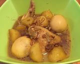 Foto langkah ke 5 dari resep Semur ayam, telur, kentang manis & gurih.
