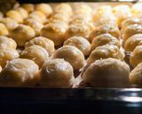 🧀Gyors sajtos pogácsa - 1 hajtással recept fázis 7 fotója