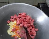Foto langkah ke 2 dari resep 507. Oseng Luncheon Saus Tiram.