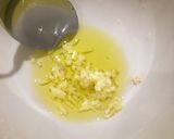 A picture of step 2 of Garlic Mushrooms.