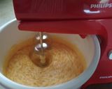 Foto langkah ke 4 dari resep Pumpkin Cupcake with Cream Cheese Frosting.