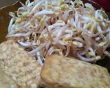 Foto langkah ke 1 dari resep Pecak toge tempe.