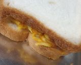 A picture of step 1 of Maggi sandwich.