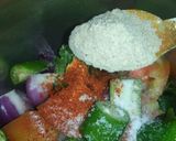 A picture of step 3 of Green chilli chutney.