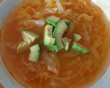 Foto del paso 2 de la receta: Sopa de col y Chile wero para desinflamar el estómago