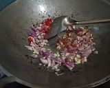 Foto langkah ke 4 dari resep Nasi Goreng Panggang Teri Medan.