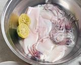 Foto langkah ke 1 dari resep Sambal Cumi.