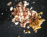 लॉकडाउन बर्फी (Lockdown Barfi recipe in hindi) रेसिपी चरण 1 फोटो