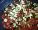 Foto del paso 5 de la receta: Fideua de calabacín y champiñones