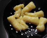 Túrós nudli recept fázis 3 fotója