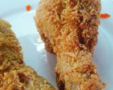 Hình bước làm 2 của món Đùi Gà Rán KFC
