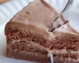 Foto langkah ke 4 dari resep Sponge Cake Coklat Lembut dan Enak.