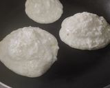 Foto del paso 5 de la receta: Torticas🫓de yuca🥯cruda🧀con queso🥛🥙🥯
