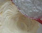 Vanilla cup cake with butter cream frosting recipe step 5 photo