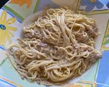 A picture of step 7 of Spaghetti Carbonara.