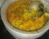 A picture of step 5 of Dal palak.