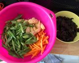 Foto langkah ke 1 dari resep Tumis buncis jamur.