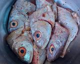 Foto del paso 1 de la receta: Cazuela de besugos tipo tajine