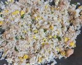 Foto langkah ke 3 dari resep Nasi Goreng Tuna Cabe Ijo.