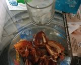 Foto langkah ke 1 dari resep Es Susu Kurma.