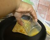 A picture of step 2 of Egg Paratha.