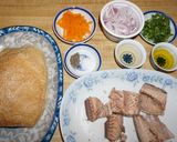 Foto del paso 2 de la receta: Sándwich de ensalada de jurel en pan chapata