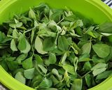 A picture of step 2 of Methi Chicken.