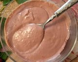 Foto del passaggio 3 della ricetta Crema pasticcera con i lamponi