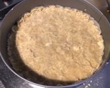 Une image de l'étape 3 de Crumble cheesecake aux pommes et caramel beurre salé.