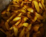 A picture of step 3 of #3006 Potato chips with tomato sauce.