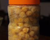 Foto del paso 1 de la receta: Ensalada tibia de coliflor, garbanzos y tomates
