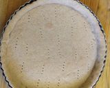 Foto del paso 4 de la receta: Tarta de pera con crema pastelera y harina integral 🍐