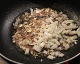 Foto del paso 2 de la receta: Pasta a la Puttanesca, parte 1 y 2
