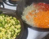 Foto del paso 2 de la receta: Zapallitos y verduras en tarta verdadera delicia súper jugosa!