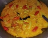 Foto langkah ke 5 dari resep Sayur Rebung Tahu Santan.