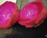 Foto langkah ke 2 dari resep Oseng Kulit Buah Naga.
