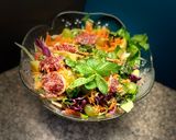 Φωτογραφία βήματος 1 της συνταγής Autumn salad (σαλάτα με σύκα, λάχανα, καρότο, σταφύλι, νεκταρίνι, δυόσμο, μαρούλι, ξινόμηλο, αχλάδι)