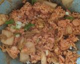 Foto langkah ke 3 dari resep Nasi Goreng Kimchi (Kimchi Bokkeumbap).