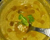 A picture of step 3 of Dhaniya moongfali ki chutney.