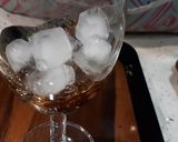 A picture of step 3 of Paan mocktail.