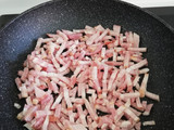 Espagueti carbonara sin nata