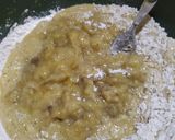 Foto langkah ke 3 dari resep Bolu pisang kukus.
