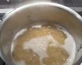 A picture of step 2 of Crusty Baked Shells and Cauliflower.