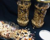 Foto del paso 2 de la receta: Yogurt y Frutas con Granola o cereal Casero Sin Azúcar ! 🍓🍍