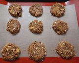A picture of step 3 of Apple oats cookies.