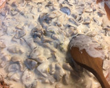 Foto del paso 3 de la receta: Filetes de cerdo rebozados y salsa de champiñón 🇩🇪 // Jägerschnitzel