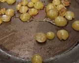 Une image de l'étape 3 de Magret de canard aux raisins.